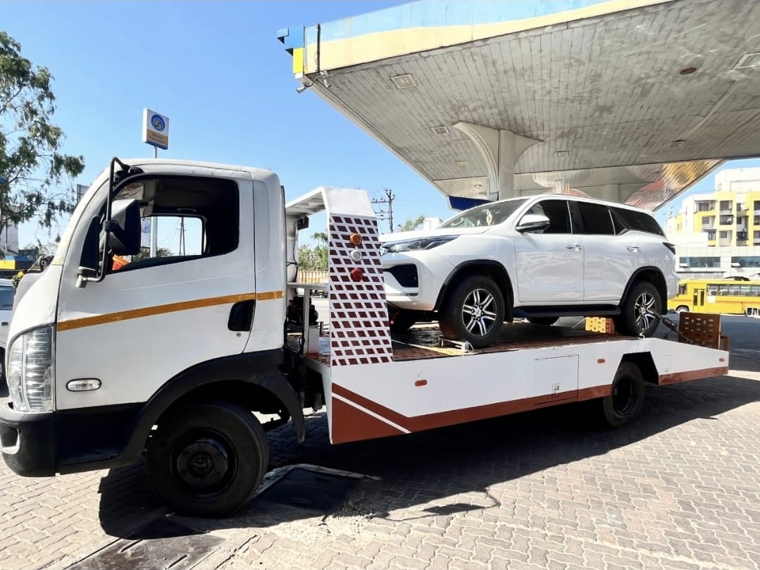 24 Hours Car Breakdown Service in Navi Mumbai, Panvel, and Kharghar